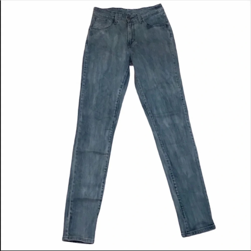 Levi’s High Rise Acid Wash Faded Skinny Jeans 27